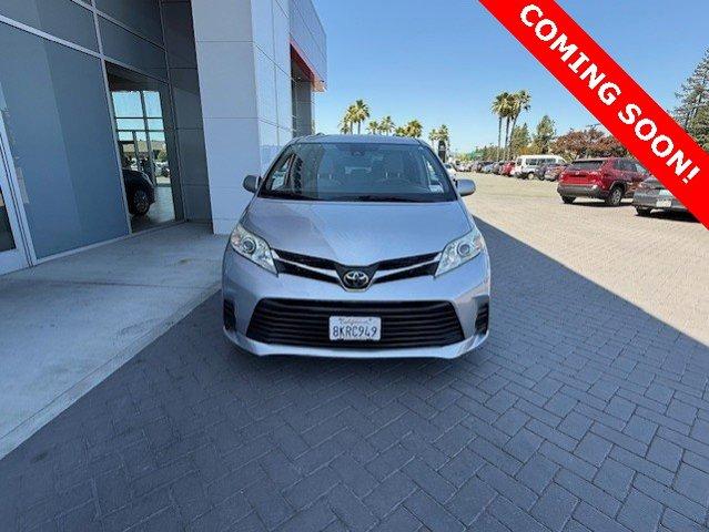 Thumbnail image of 2019 Toyota Sienna at Freeman Toyota Santa Rosa - New