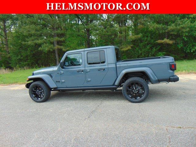 Thumbnail image of 2025 Jeep Gladiator at Helms Motor Company