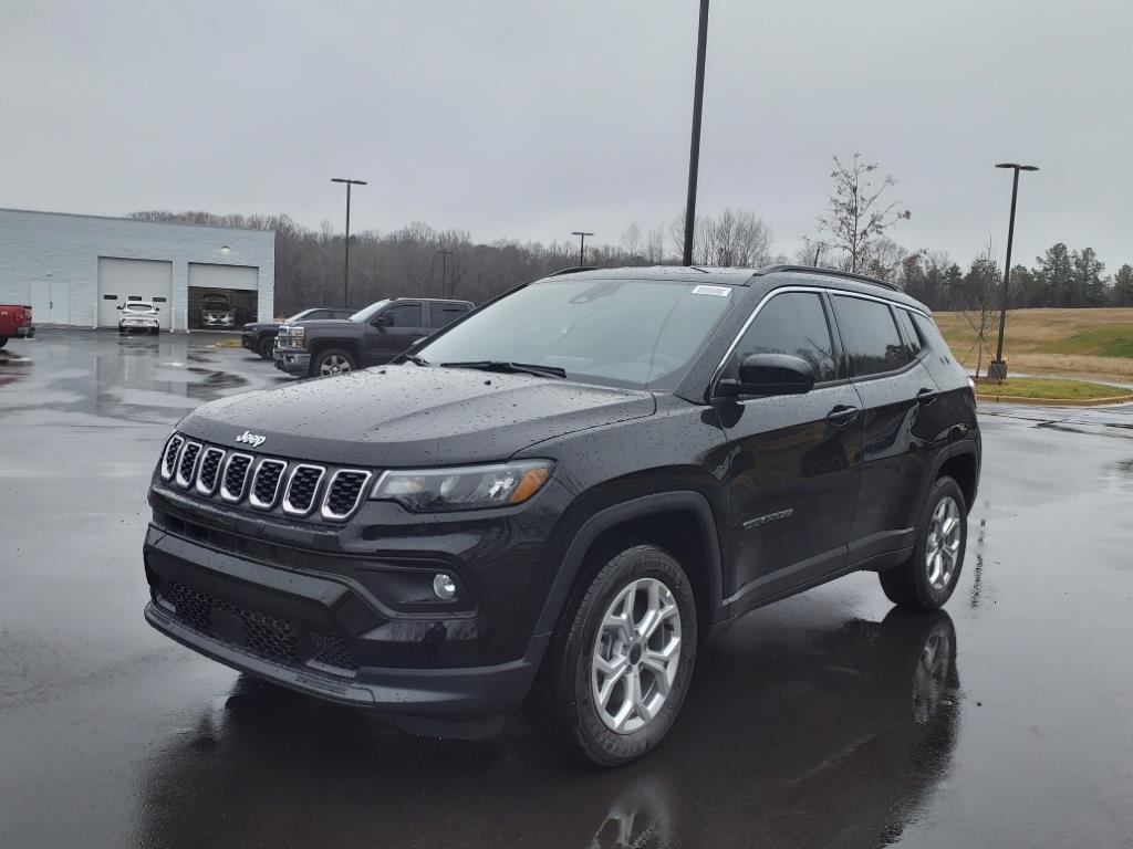 Thumbnail image of 2025 Jeep Compass at Classic Cdjr Of Lancaster