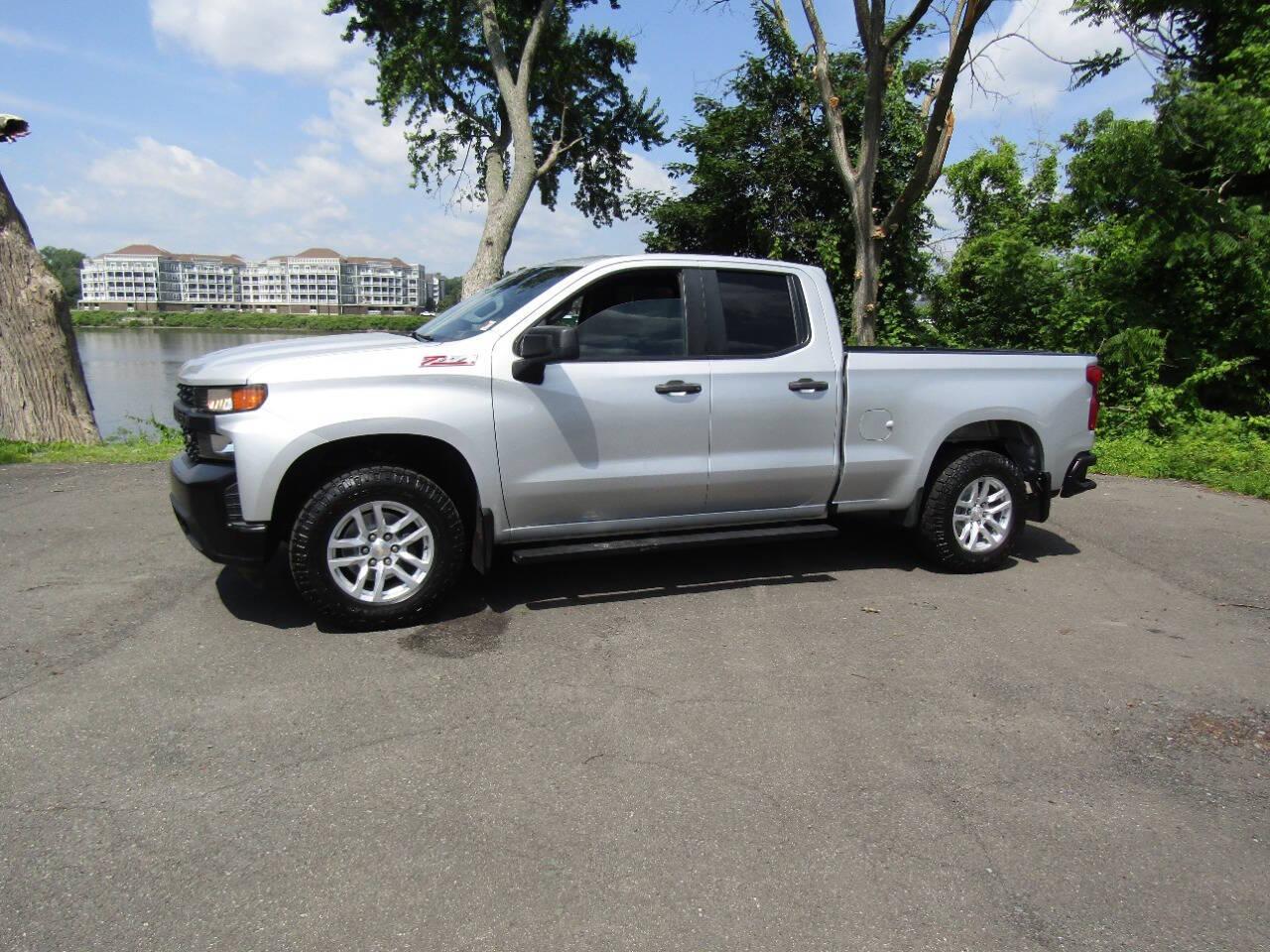 Thumbnail image of 2022 Chevrolet Silverado 1500 Limited at 2010 Auto Sales LLC