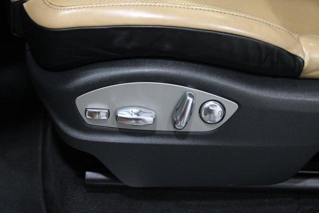 Thumbnail image of 2018 Porsche Cayenne at EddysToyotaOfWichita USED