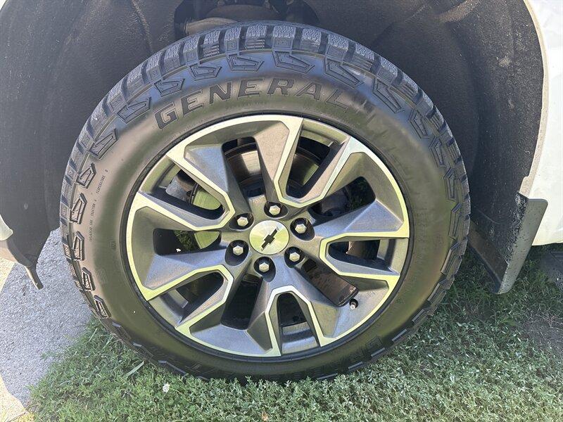 Thumbnail image of 2019 Chevrolet Silverado 1500 at Freedom Auto Sales