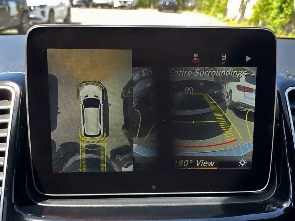 Thumbnail image of 2019 Mercedes-Benz GLE at Auto Expo Store
