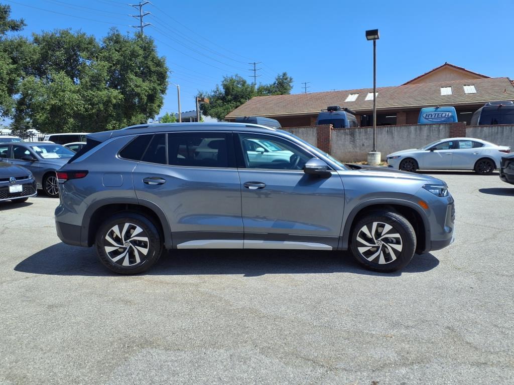 Thumbnail image of 2025 Volkswagen Tiguan at Volkswagen Thousand Oaks