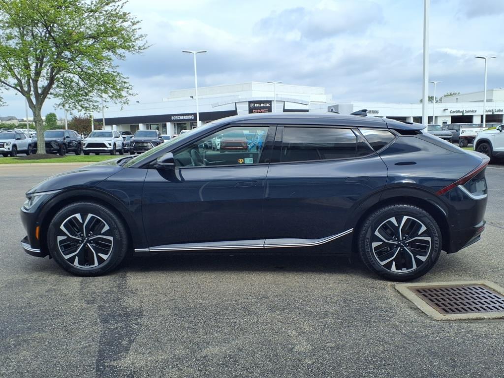 Thumbnail image of 2022 Kia EV6 at Kings Volkswagen