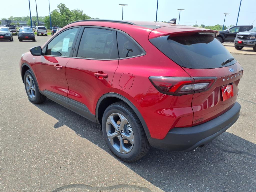 Thumbnail image of 2025 Ford Escape Hybrid at Link Ford Of Rice Lake