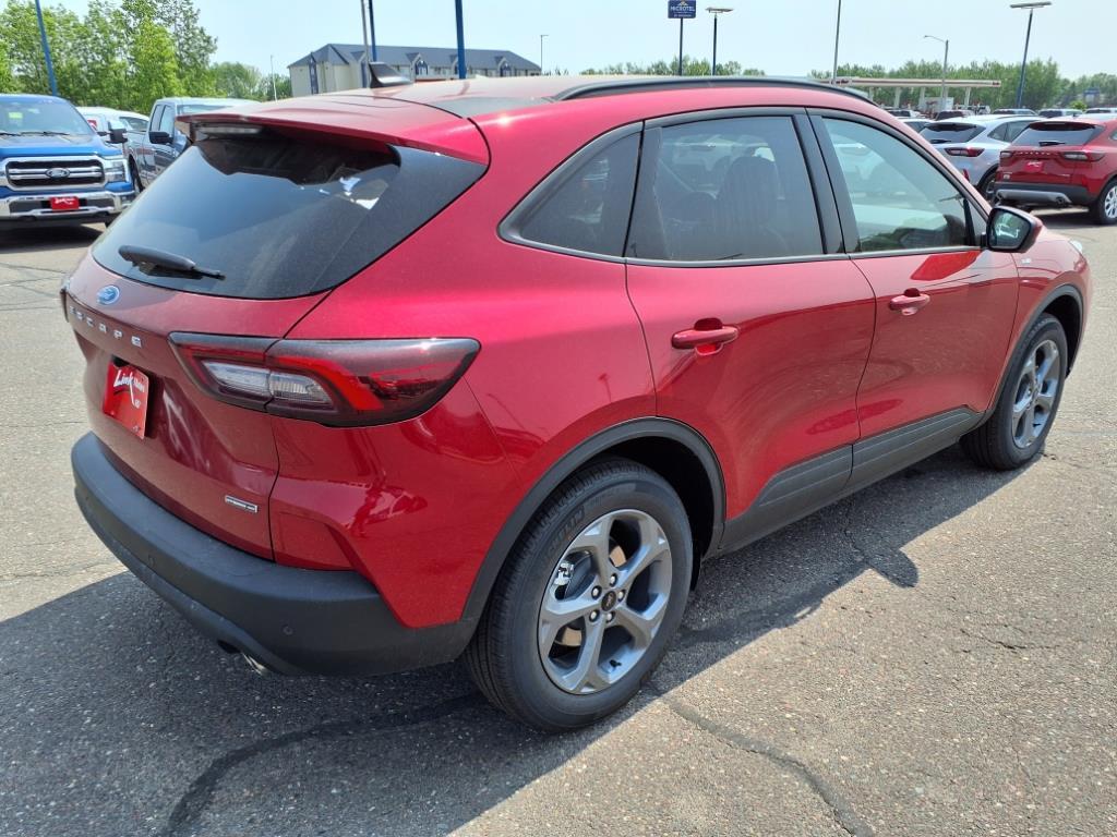 Thumbnail image of 2025 Ford Escape Hybrid at Link Ford Of Rice Lake