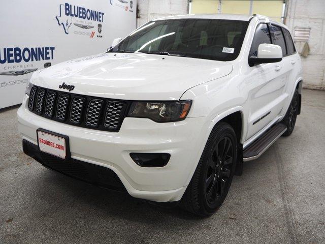 Thumbnail image of 2019 Jeep Grand Cherokee at BluebonnetChryslerDodge - USED