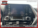 Thumbnail image of 2022 Toyota Highlander at Westbury Toyota Scion