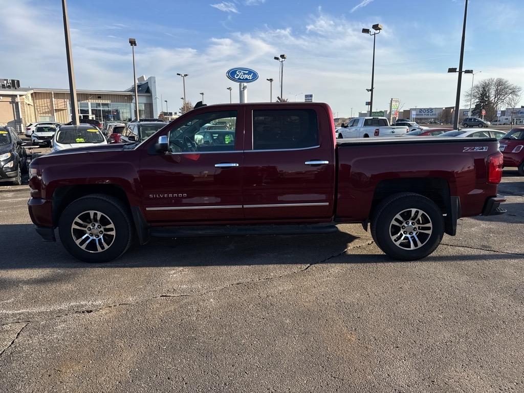 Thumbnail image of 2016 Chevrolet Silverado 1500 at Gordie Boucher Ford Lincoln Of Janesville