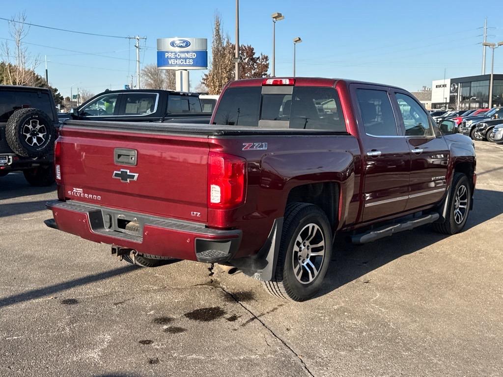 Thumbnail image of 2016 Chevrolet Silverado 1500 at Gordie Boucher Ford Lincoln Of Janesville