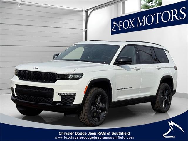 Thumbnail image of 2025 Jeep Grand Cherokee L at Chrysler Dodge Jeep Ram of Southfield