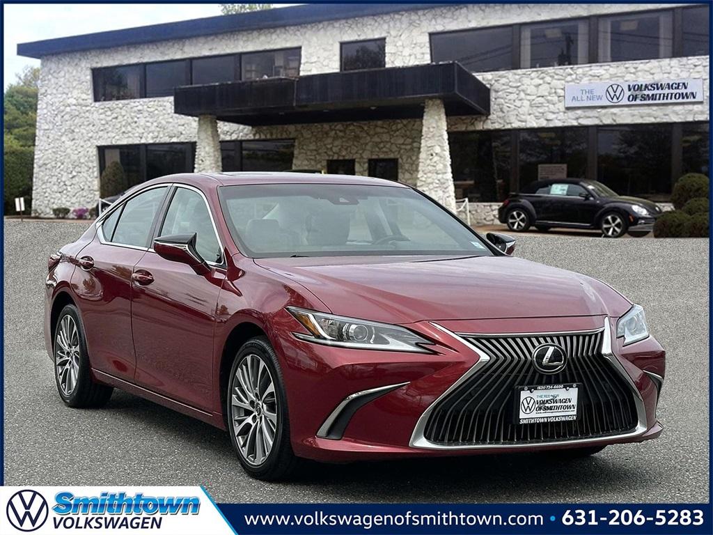 Thumbnail image of 2019 Lexus ES 350 at Smithtown Volkswagen