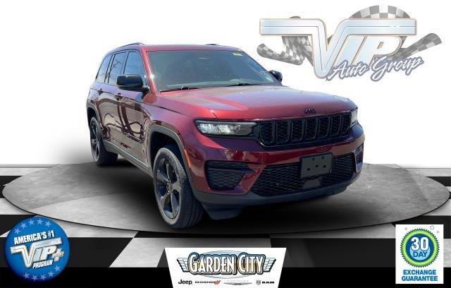 Thumbnail image of 2022 Jeep Grand Cherokee at Garden City Chrysler Jeep Dodge - Used
