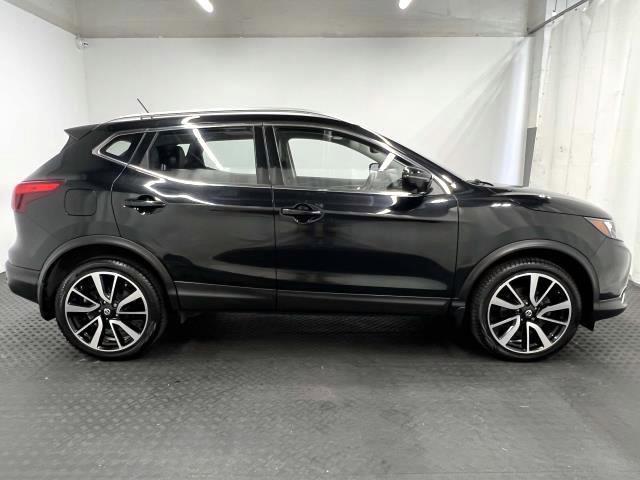 Thumbnail image of 2019 Nissan Rogue Sport at Fiat Alfa Romeo of Westbury