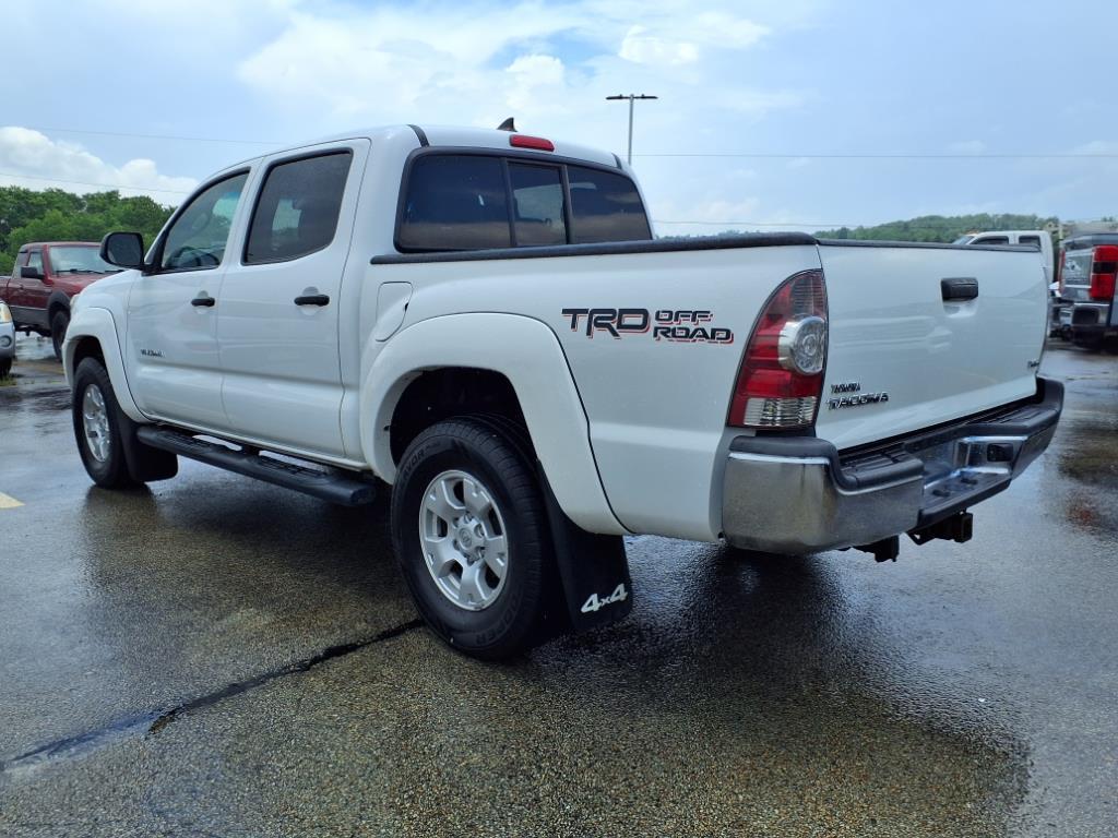 Thumbnail image of 2015 Toyota Tacoma at Ford Of Uniontown