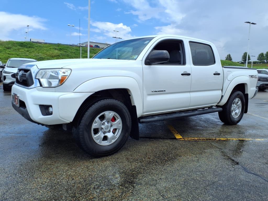 Thumbnail image of 2015 Toyota Tacoma at Ford Of Uniontown