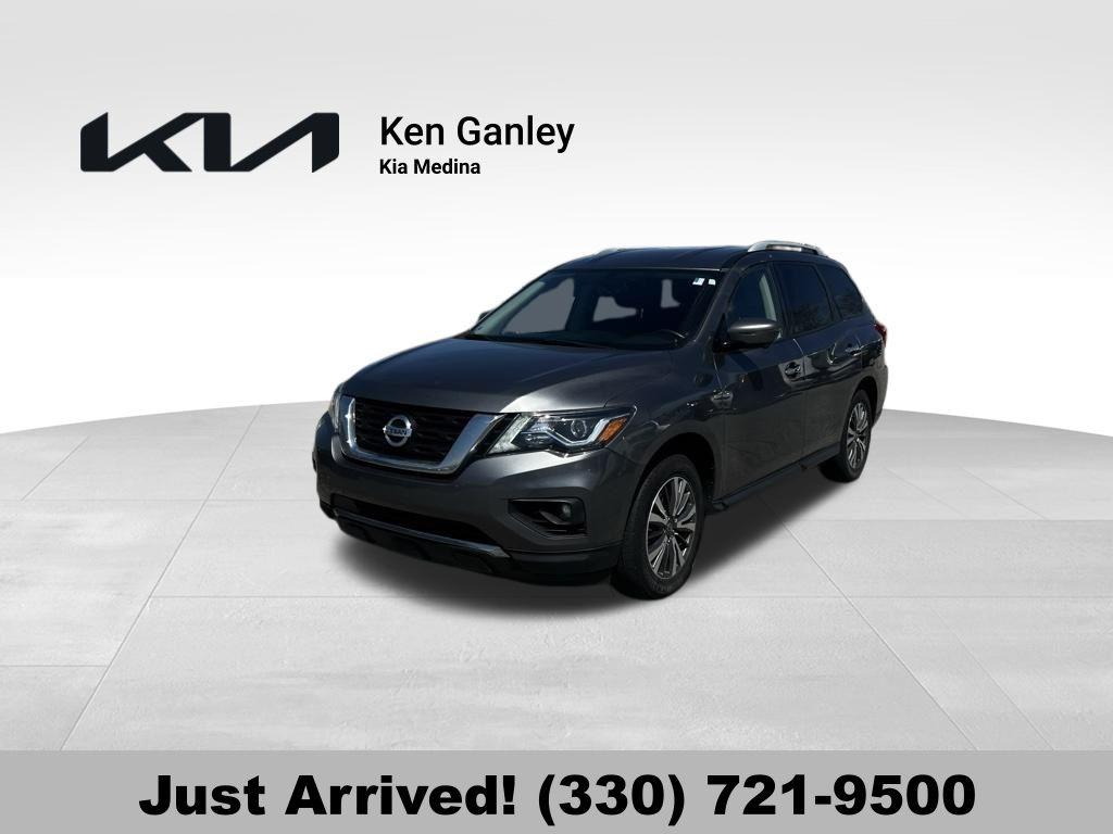 Thumbnail image of 2020 Nissan Pathfinder at Ken Ganley Kia Medina