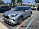 Thumbnail image of 2022 Toyota Highlander at Serra Honda Brighton