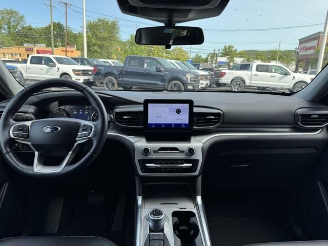 Thumbnail image of 2022 Ford Explorer at Mahwah Ford Sales and Service Inc