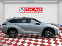Thumbnail image of 2022 Toyota Highlander at Port Jeff Chrysler Jeep Inc