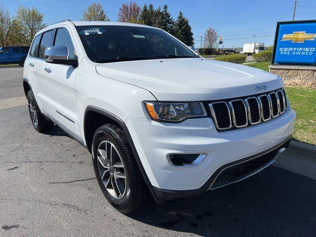 Thumbnail image of 2019 Jeep Grand Cherokee at Lafontaine Chevrolet