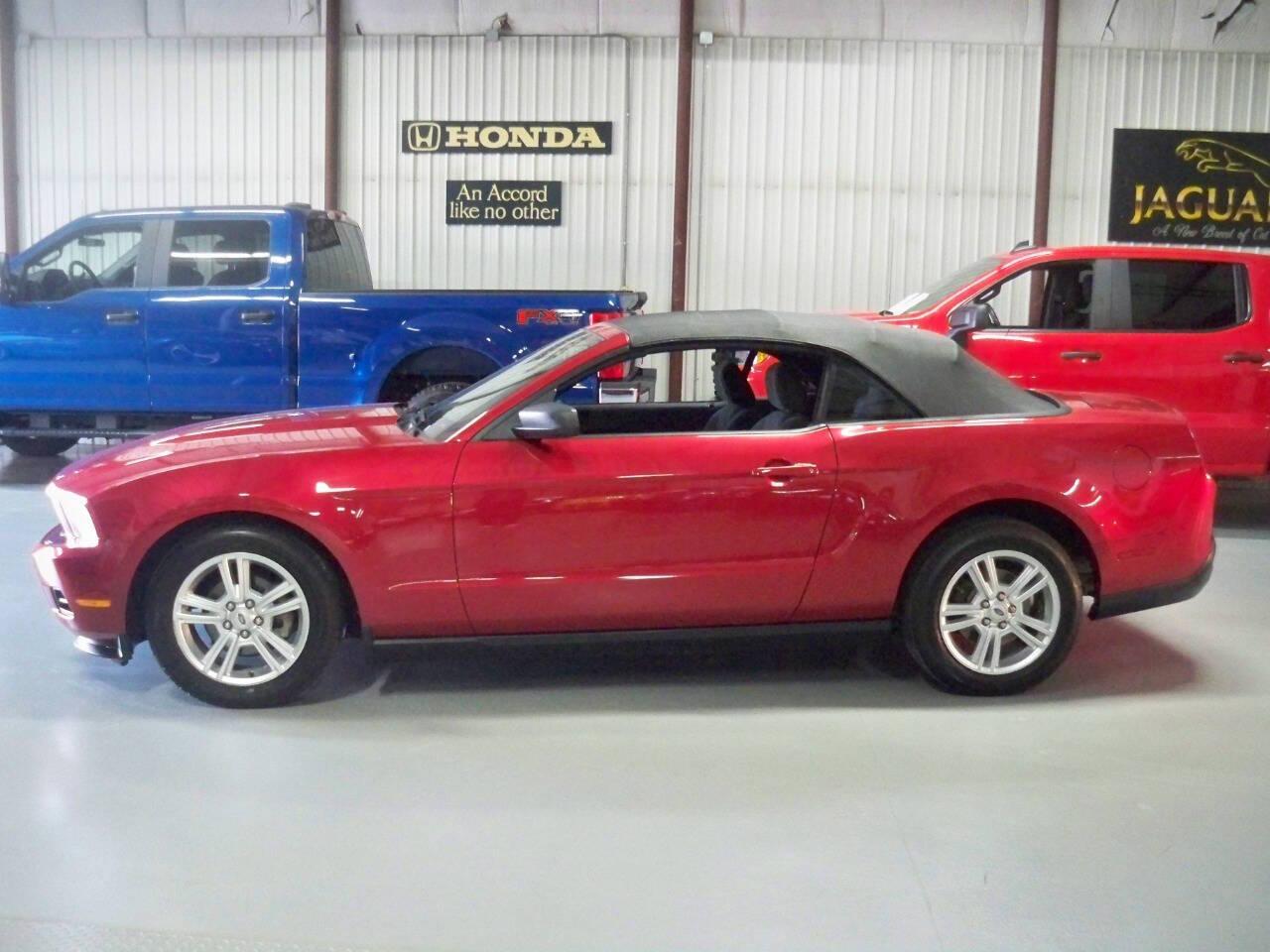 Thumbnail image of 2010 Ford Mustang at Nice Car Company Inc.