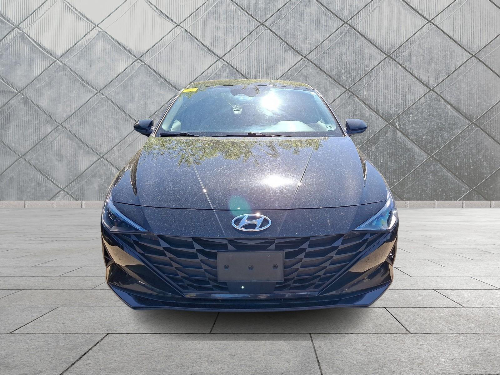Thumbnail image of 2022 Hyundai ELANTRA at Maxon Hyundai Inc.