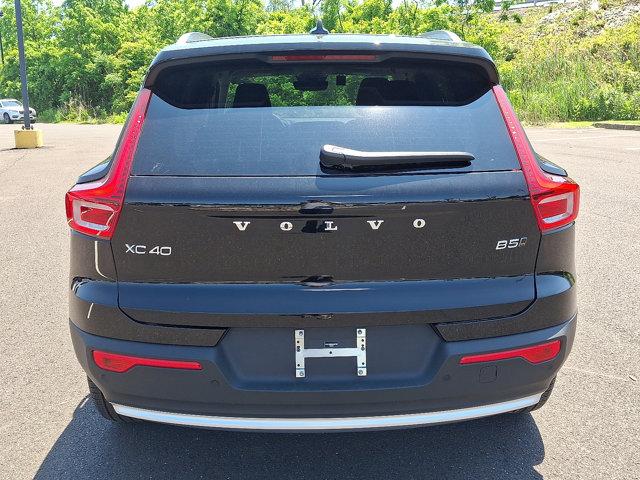 Thumbnail image of 2025 Volvo XC40 at FaulknerVolvoTrevose-USED of Trevose, PA
