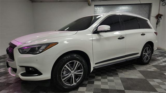 Thumbnail image of 2019 INFINITI QX60 at Major World Chrysler Dodge Jeep Ram