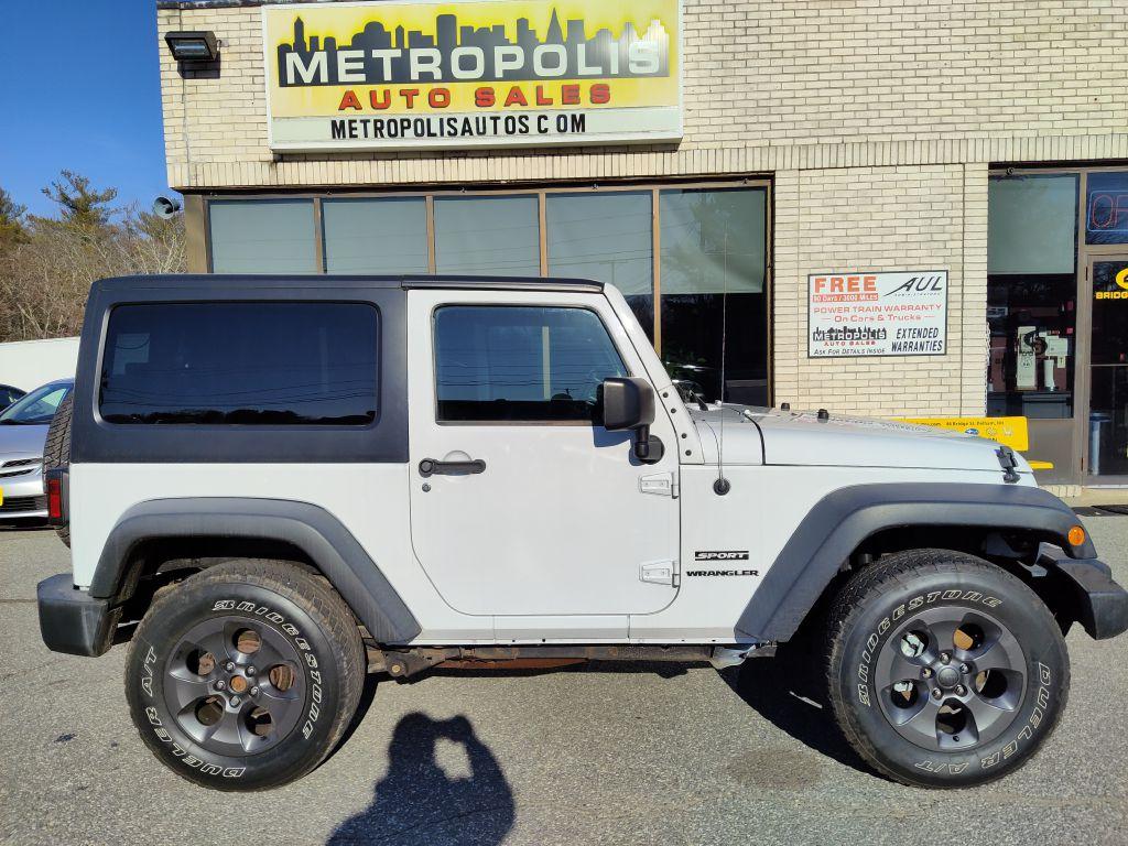 Thumbnail image of 2017 Jeep Wrangler at METROPOLIS AUTO SALES, LLC