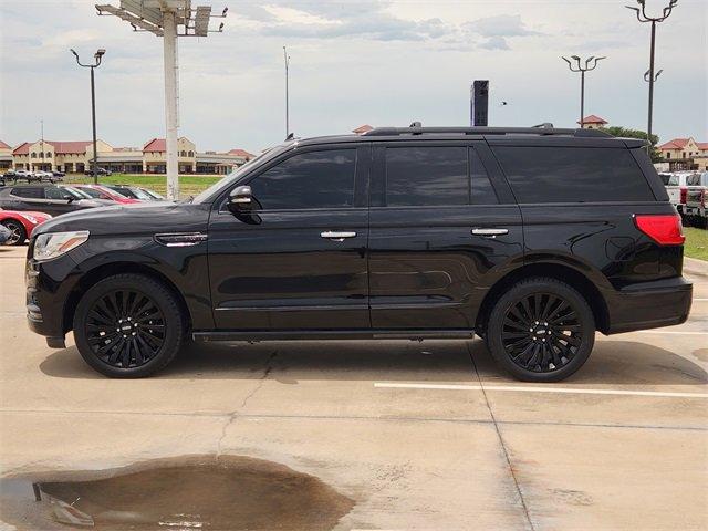 Thumbnail image of 2019 Lincoln Navigator at Glenn Polk CDJR Used