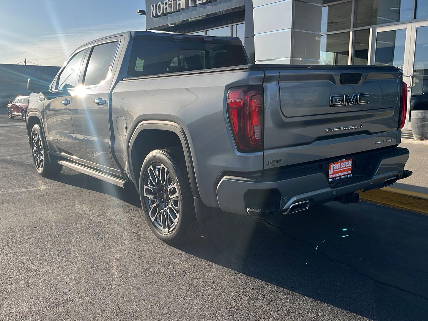 Thumbnail image of 2024 GMC Sierra 1500 at Janssen Buick GMC