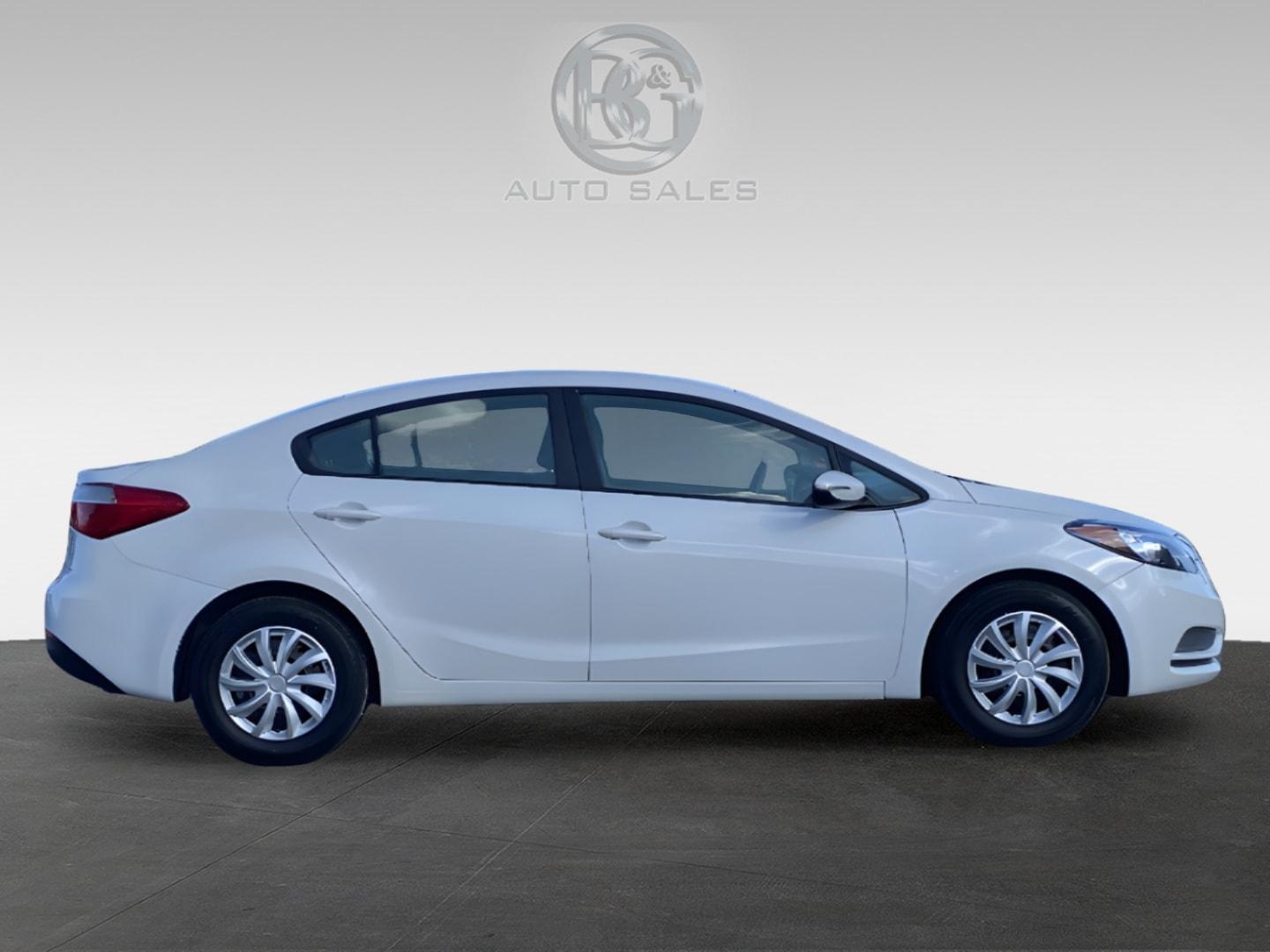 Thumbnail image of 2016 Kia Forte at B&G West Phoenix
