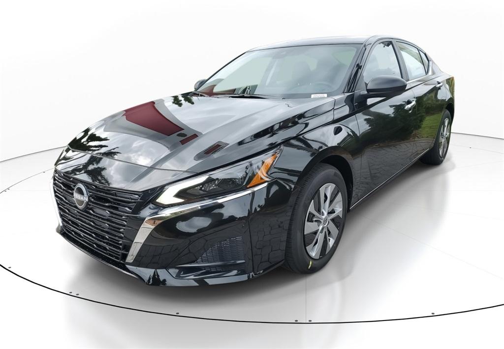 Thumbnail image of 2025 Nissan Altima at Southern 441 Nissan
