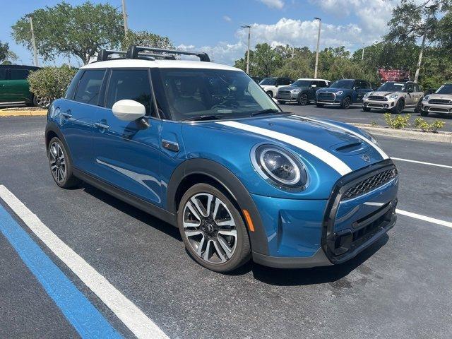 Thumbnail image of 2023 MINI Hardtop 4 Door at FermanBmwMiniOfTampaBay - USED