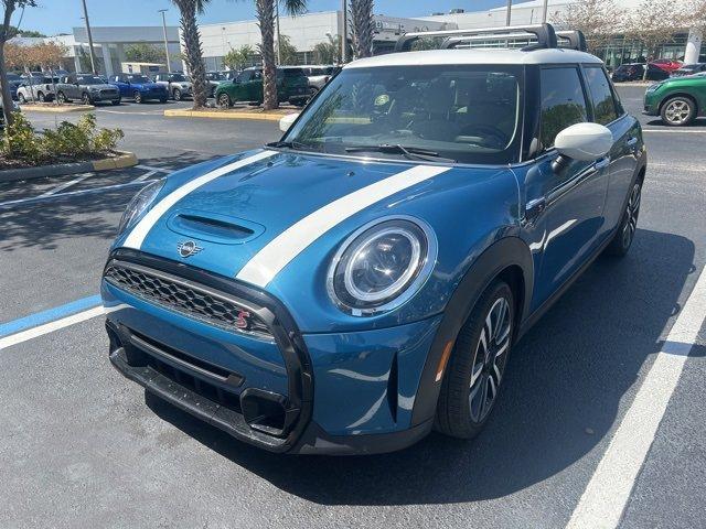 Thumbnail image of 2023 MINI Hardtop 4 Door at FermanBmwMiniOfTampaBay - USED
