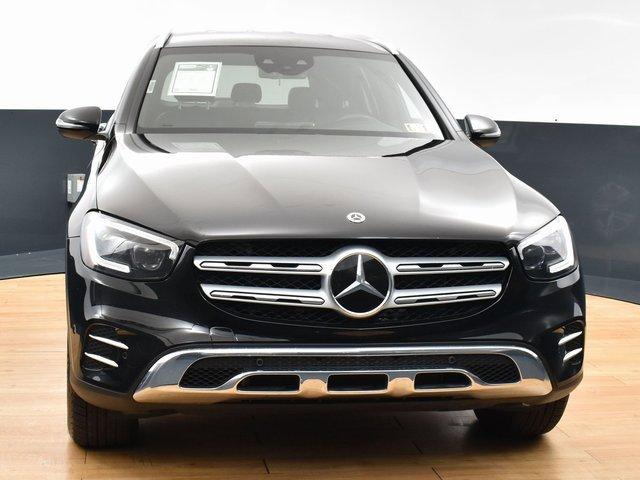 Thumbnail image of 2022 Mercedes-Benz GLC at Car Vision Inc.