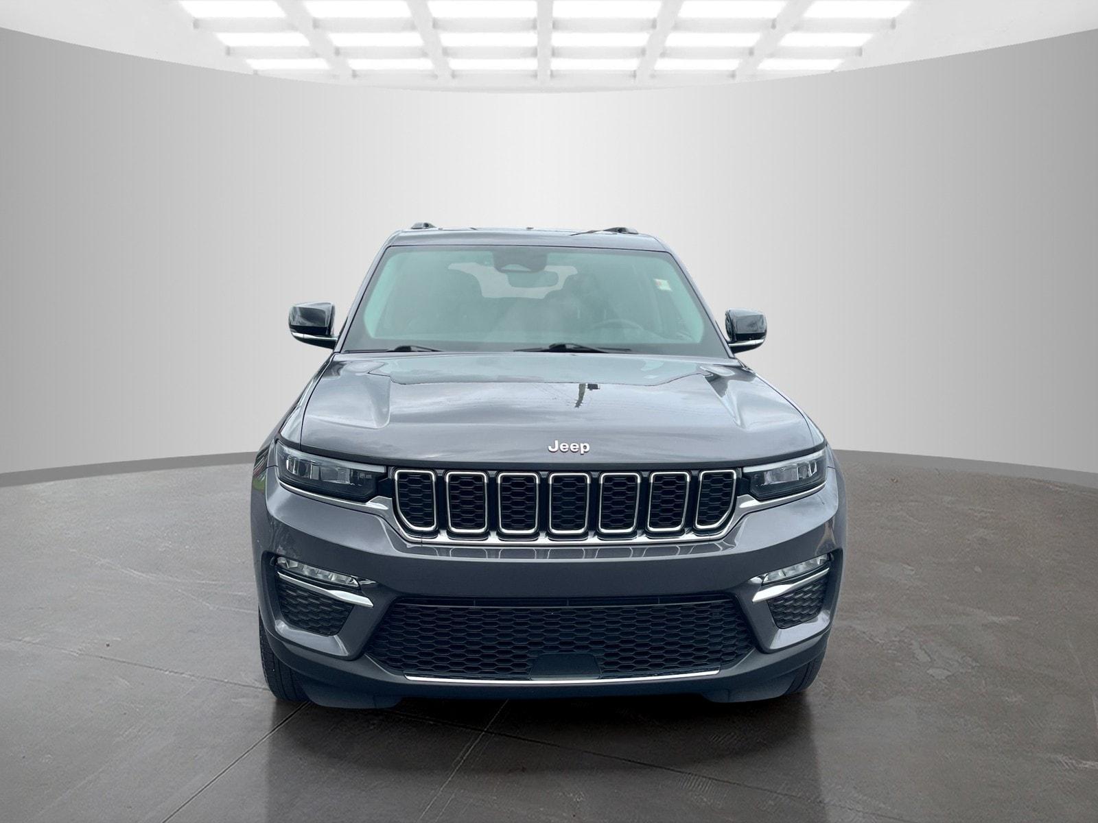 Thumbnail image of 2023 Jeep Grand Cherokee at McLarty Ford