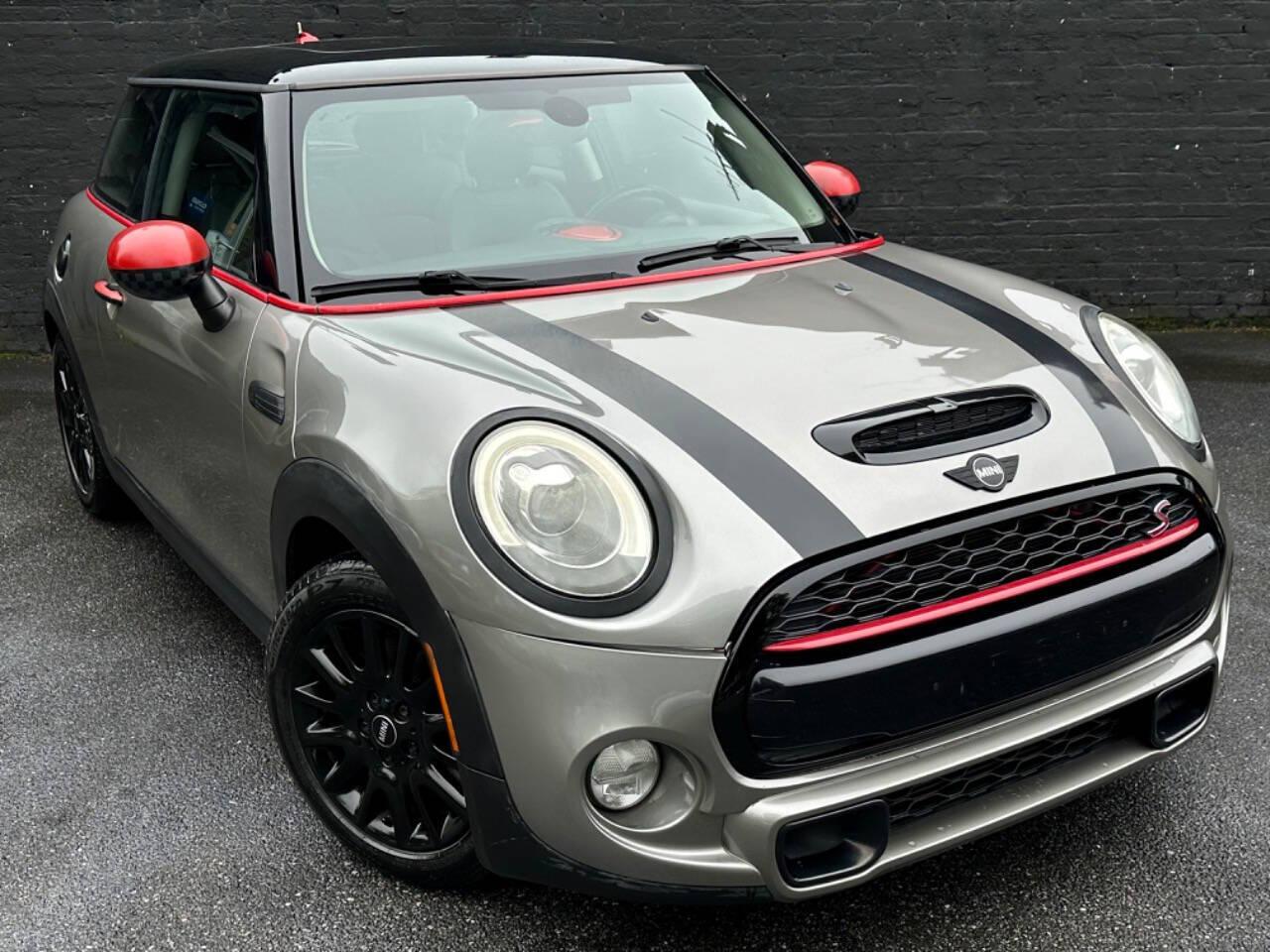 Thumbnail image of 2017 MINI Hardtop 2 Door at Kings Point Auto