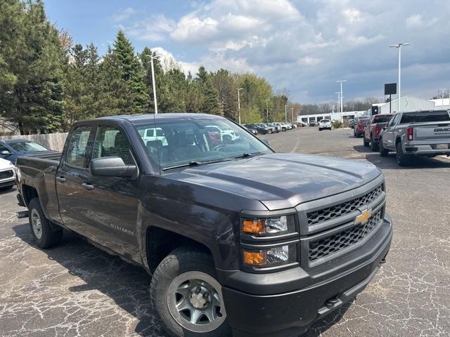 Thumbnail image of 2014 Chevrolet Silverado 1500 at Todd Wenzel Buick GMC of Davison