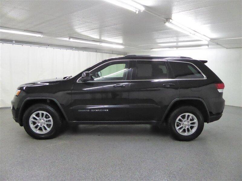 Thumbnail image of 2020 Jeep Grand Cherokee at ULTIMATE MOTOR CARS