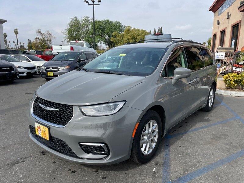 Thumbnail image of 2022 Chrysler Pacifica at Alsbou Motors Riverside