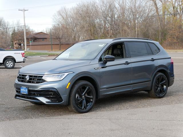Thumbnail image of 2024 Volkswagen Tiguan at Volkswagen of Inver Grove