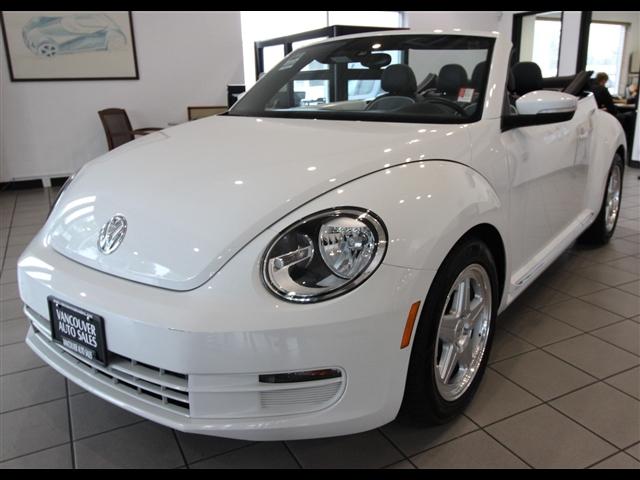 Thumbnail image of 2016 Volkswagen Beetle Convertible at Alan Webb Nissan