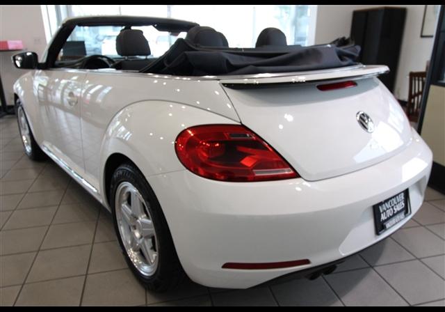 Thumbnail image of 2016 Volkswagen Beetle Convertible at Alan Webb Nissan
