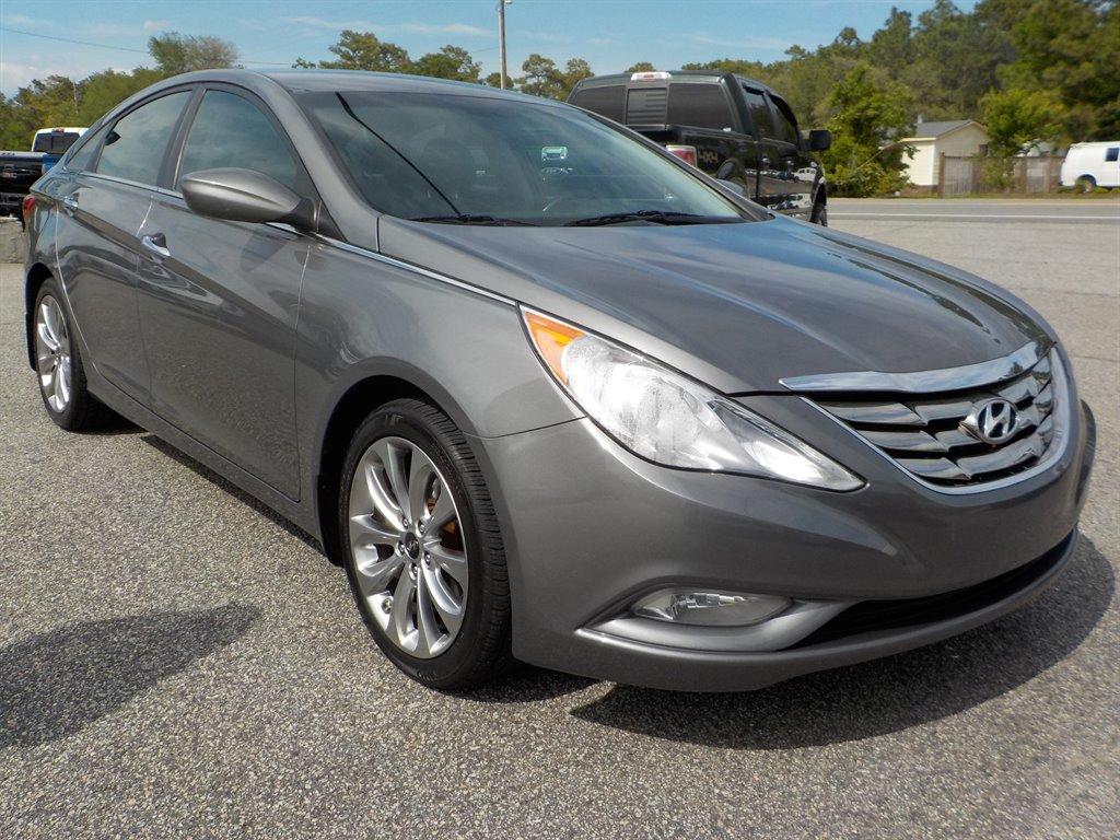 Thumbnail image of 2013 Hyundai SONATA at Coastal Auto Network, LLC