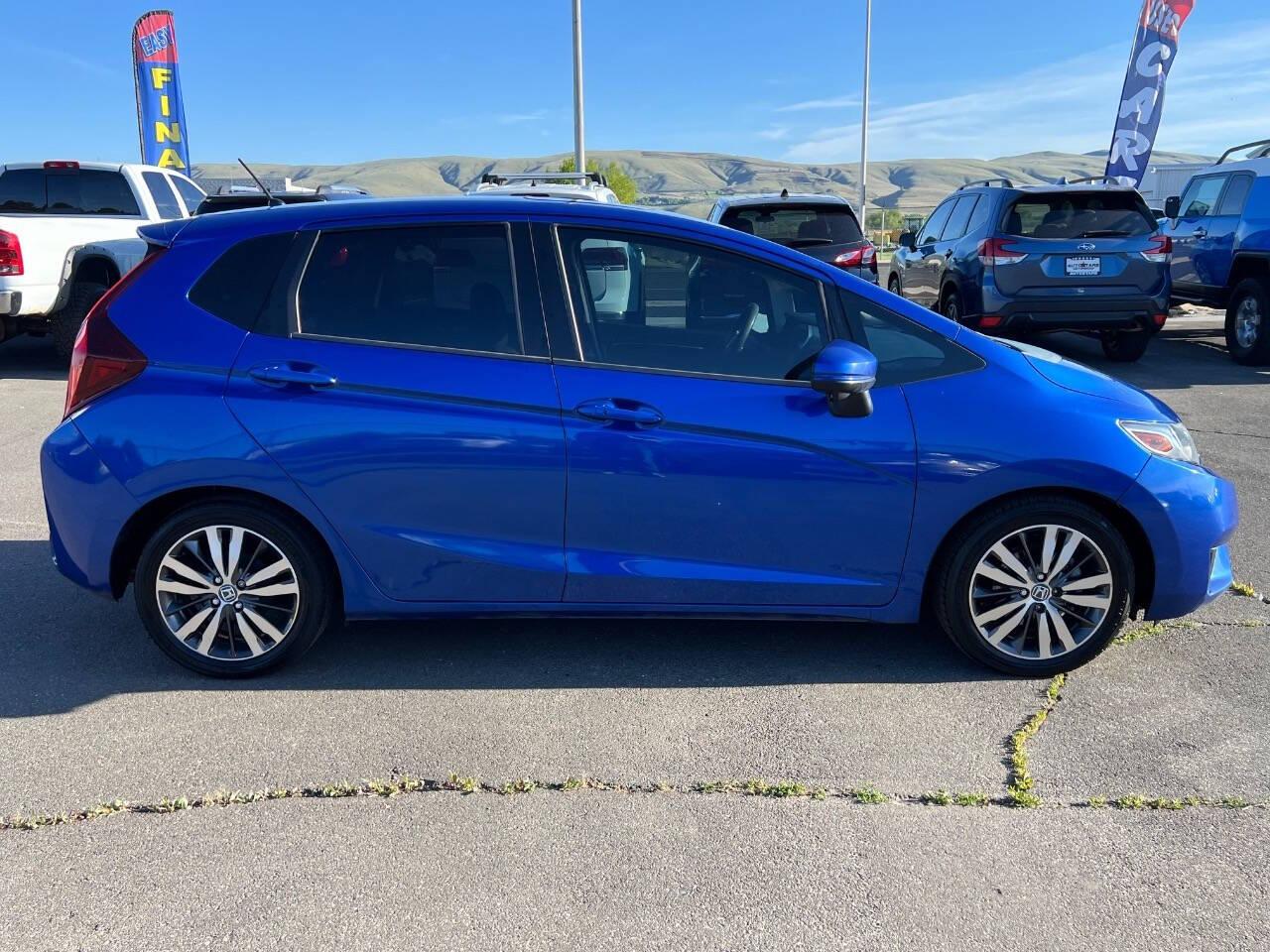 Thumbnail image of 2015 Honda Fit at Autostars Motorgroup