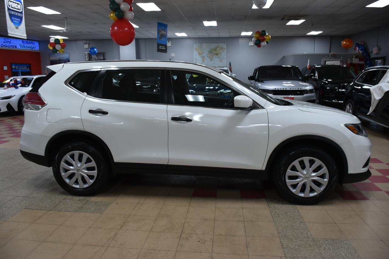 Thumbnail image of 2016 Nissan Rogue at Showroom Auto LLC