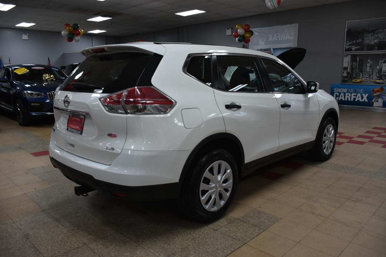 Thumbnail image of 2016 Nissan Rogue at Showroom Auto LLC
